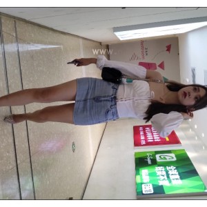 美女高跟牛仔短裙视频，美腿展示，4V高清，11.39G资源，百度云分享