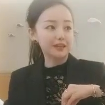 探花系列：高贵气质，完美身材的商品气质超好：具有出色气质的商品身材精选：拥有完美身材的商品车模兼职：适合车模兼职的商品用口特写：精致口红的商品