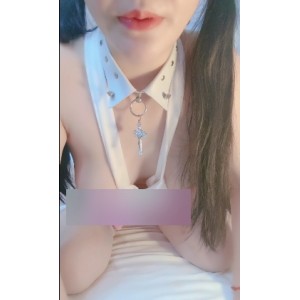 无毛性感美女馒头逼道具运动视频，水花多多，高清1V，551MB，百度盘下载