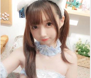 Fantia魔物喵9月合集13V3.1G不够劲爆