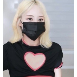 主播吴月深夜福利44部合集44.8G绝密收录