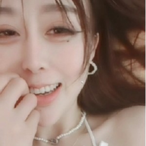 虎牙绵绵大罩杯私密视频1V深夜福利0.6G