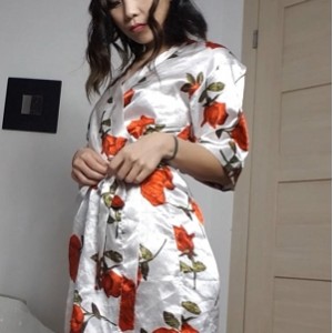 亚裔AikoDoll超火辣福利合集50部82.72G推特展示