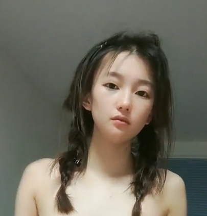 抖音十柒学姐热舞视频24部16.3G超火辣