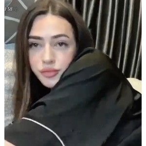 OnlyFans伪娘优质大礼包90V17.3G超值珍藏